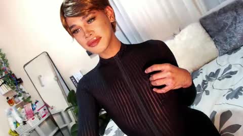 Sam online show from February 2025 02:31:01 AM