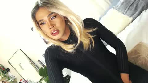 Sam online show from February 2025 05:34:02 AM