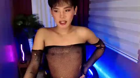 Sam online show from September 2025 09:31:02 AM