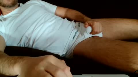 Tiburonbeach online show from December 2024 12:27:01 PM