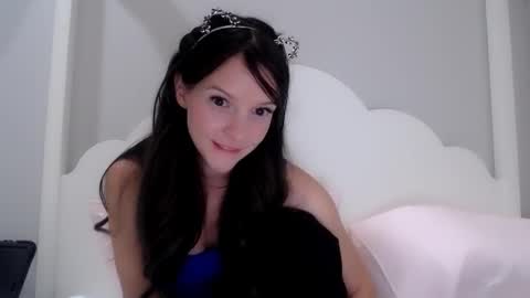 Snapshot of ticketshow chatting on November 2025 01:37:01 AM ticketshow online show from November 2025 01:37:01 AM