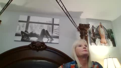 Snapshot of ticklemepink696969 chatting on December 2024 10:25:01 PM ticklemepink696969 online show from December 2024 10:25:01 PM