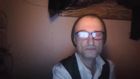 tiddles12345 online show from May 2026 02:29:01 AM