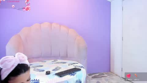 Tifani brown online show from March 2026 01:15:01 PM