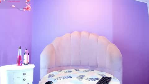 Tifani brown online show from March 2026 02:01:01 PM