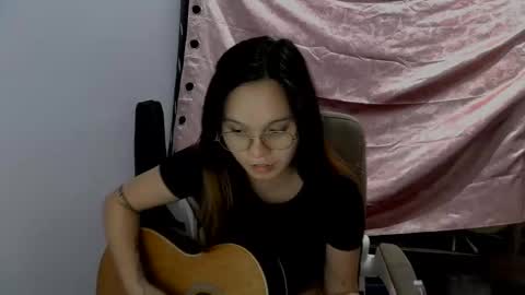 Snapshot of tifanny_foxdoll chatting on January 2025 10:19:01 PM Goddess Tifanny online show from January 2025 10:19:01 PM