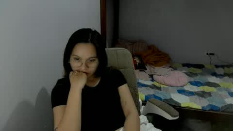 Snapshot of tifanny_foxdoll chatting on January 2025 11:56:02 PM Goddess Tifanny online show from January 2025 11:56:02 PM