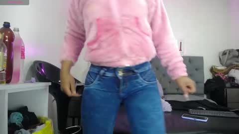 Snapshot of tifanny_nails chatting on February 2025 11:52:01 AM Tifanny Nails online show from February 2025 11:52:01 AM