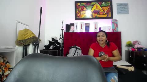 Snapshot of tifanny_nails chatting on September 2025 12:17:02 PM Tifanny Nails online show from September 2025 12:17:02 PM