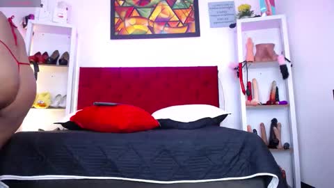 Tifanny Nails  online show from February 2026 05:42:02 PM