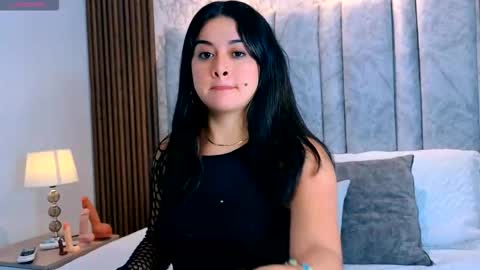 Snapshot of tifany__ross chatting on March 2026 07:29:01 PM Tiff3 online show from March 2026 07:29:01 PM