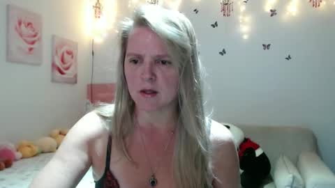 Tifany online show from March 2026 10:32:01 AM