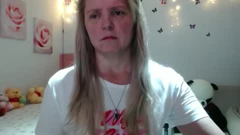 Tifany online show from March 2026 10:45:02 AM