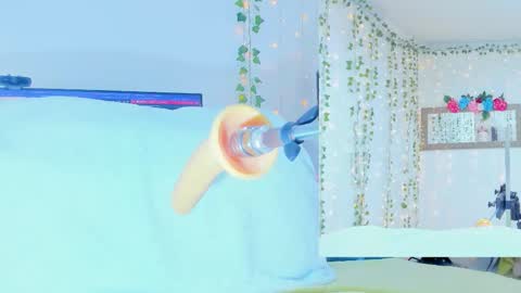 Snapshot of tiffanny_love__ chatting on October 2025 09:29:02 AM Tiffanny online show from October 2025 09:29:02 AM