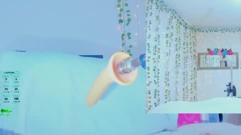 Snapshot of tiffanny_love__ chatting on October 2025 09:10:01 AM Tiffanny online show from October 2025 09:10:01 AM