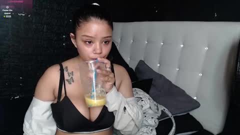 Sara  online show from January 2025 06:59:02 PM