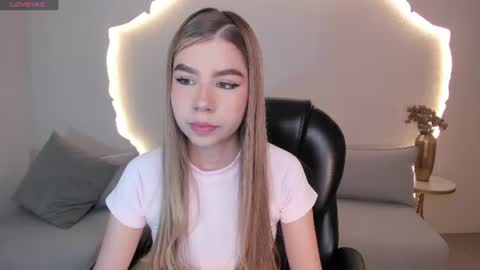 Tiffanny Sins online show from July 2026 03:12:02 AM