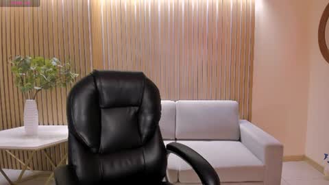 Tiffanny Sins online show from July 2026 04:33:02 AM
