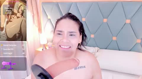 Tiffany online show from October 2025 09:58:02 PM