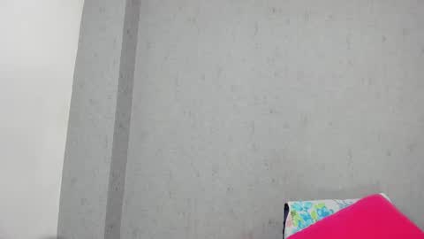 tiffany_mendez online show from December 2025 12:10:01 PM