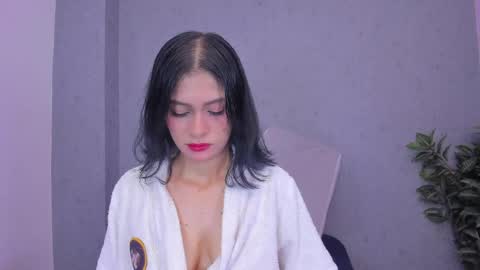 tiffany_mendez online show from April 2026 12:05:02 PM