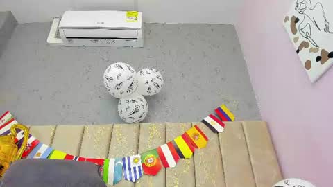 tiffany_mendez online show from June 2026 12:03:01 PM