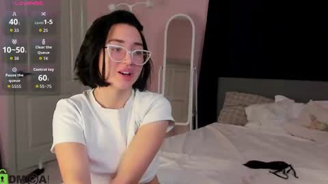 tiffany_robinson online show from June 2026 03:11:02 AM