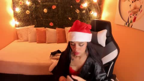 Snapshot of tiffany_sander chatting on December 2024 02:56:02 AM tiffany_sander online show from December 2024 02:56:02 AM