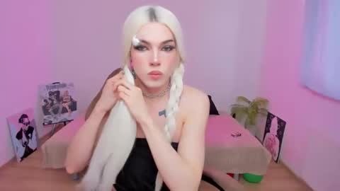 Snapshot of tiffany_smitch chatting on September 2025 10:06:01 AM Tif online show from September 2025 10:06:01 AM