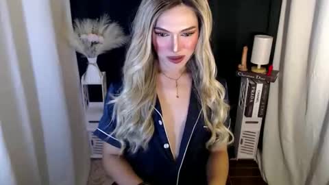 tiffany online show from November 2025 02:38:02 PM