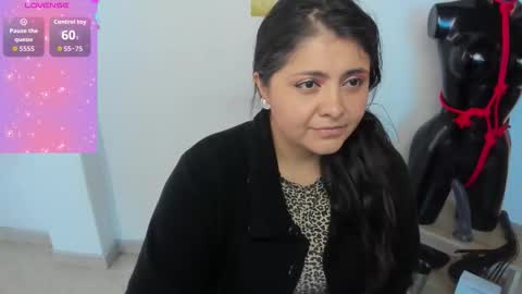 TiffanyAmazing online show from September 2025 12:53:01 PM