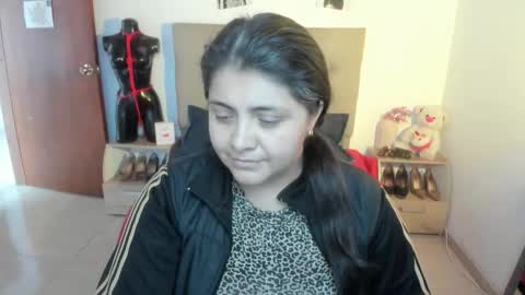 TiffanyAmazing online show from January 2026 01:15:01 PM