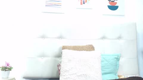 Tifanny Fox online show from January 2025 01:42:02 PM