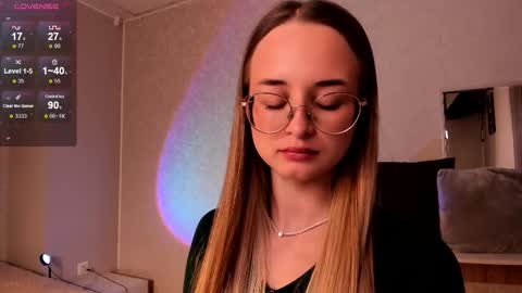 Snapshot of tiffanyhunt chatting on November 2025 01:17:02 PM Tiffany online show from November 2025 01:17:02 PM