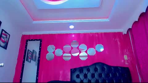 Snapshot of tiffanymackensyy69 chatting on December 2025 06:58:01 PM tiffanymackensyy69 online show from December 2025 06:58:01 PM