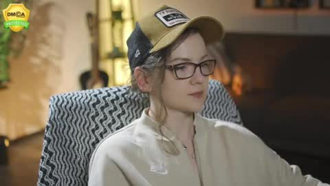 tiffanyriox online show from April 2026 11:51:02 PM