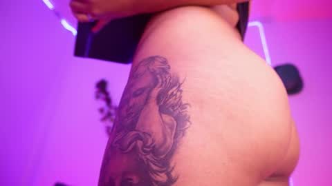 Snapshot of tiffanysander chatting on March 2026 08:19:01 AM My name is Tiffany welcome online show from March 2026 08:19:01 AM