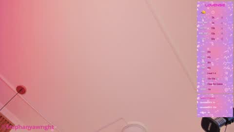 Snapshot of tiffanywright_ chatting on December 2024 06:38:01 PM Tiffany online show from December 2024 06:38:01 PM