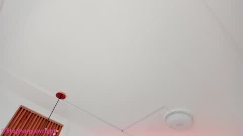 Snapshot of tiffanywright_ chatting on January 2025 07:06:02 PM Tiffany online show from January 2025 07:06:02 PM