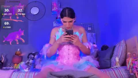                online show from October 2025 09:11:04 AM