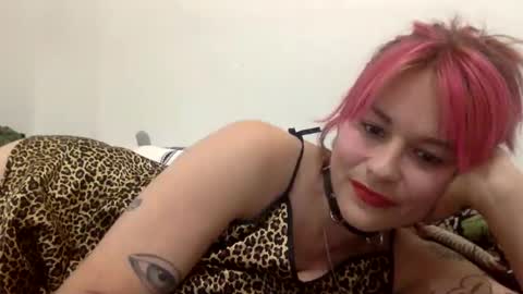 Snapshot of tigerlily228 chatting on September 2025 05:56:01 AM Tigerlily online show from September 2025 05:56:01 AM