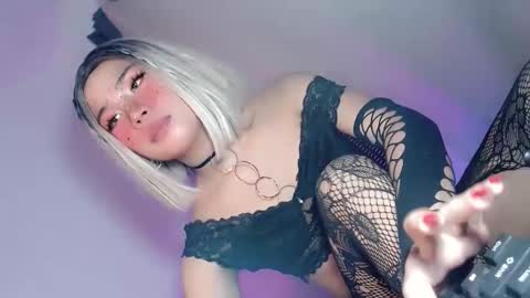 tight_elliana online show from November 2025 06:46:02 AM