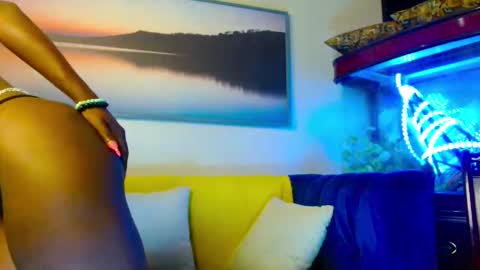 tigress_001 online show from September 2025 01:51:02 AM