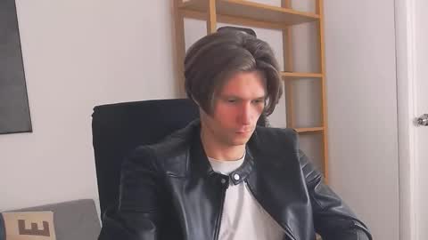 ask me online show from December 2025 09:02:01 PM