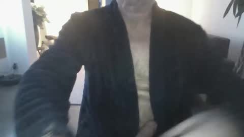 Snapshot of times20 chatting on October 2025 05:15:01 AM times20 online show from October 2025 05:15:01 AM