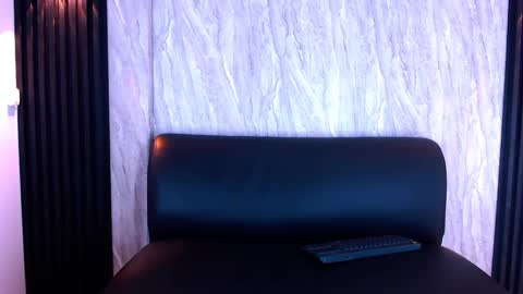 Snapshot of timmcloud chatting on November 2025 11:43:01 AM Timm online show from November 2025 11:43:01 AM