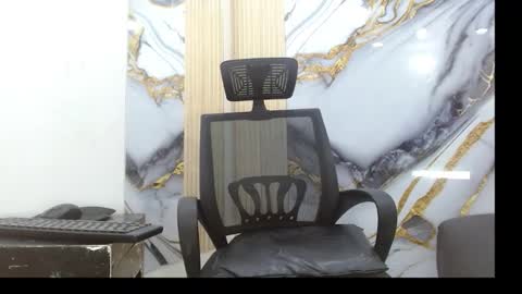 Snapshot of timmcloud chatting on December 2025 10:15:02 PM Timm online show from December 2025 10:15:02 PM