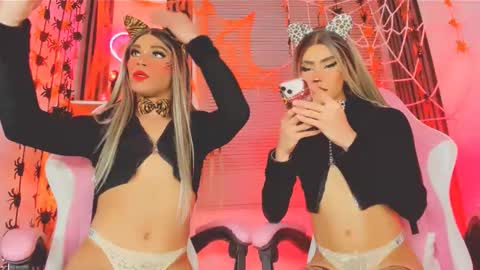 Hallie And Annie online show from October 2025 01:57:01 AM