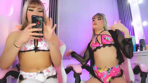 Snapshot of timmy_boyy chatting on March 2026 01:44:02 AM Hallie And Annie online show from March 2026 01:44:02 AM