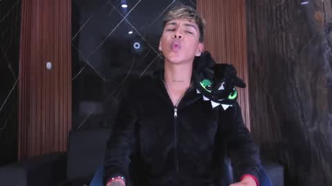 Snapshot of timmy_king777 chatting on November 2025 08:52:02 PM Timmy King -. online show from November 2025 08:52:02 PM